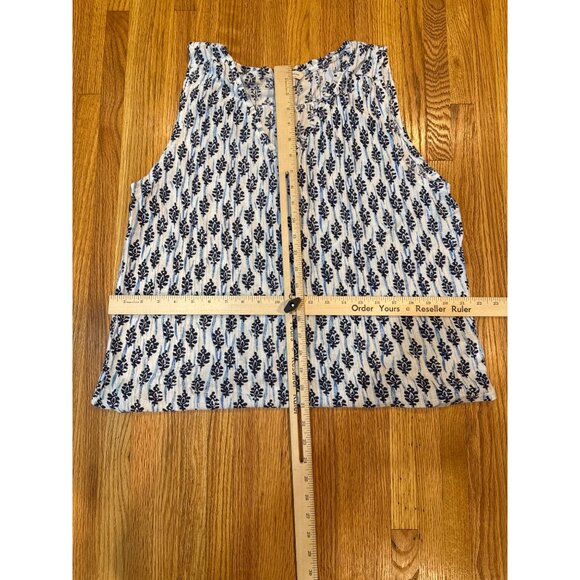 Lucky Brand Sleeveless Blue & White Floral Womens Top L/G 60% Cotton 40% Modal - Picture 5 of 8